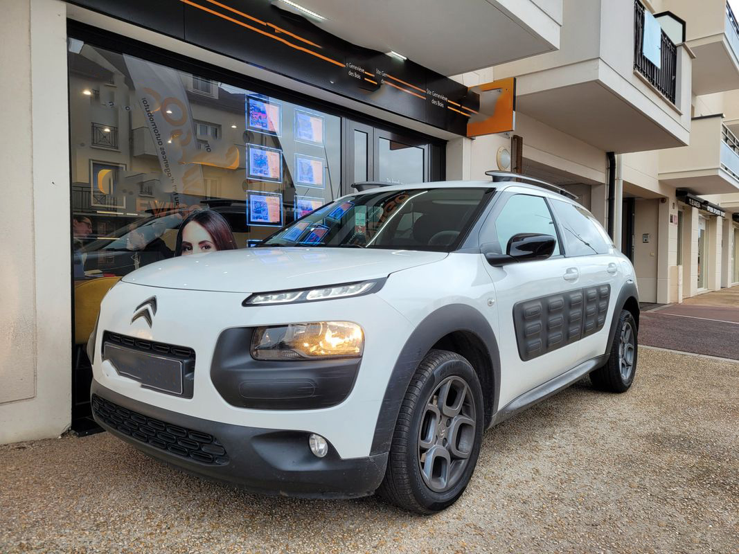 Citroen c4 cactus 1.2 puretech 80ch shine camera recul