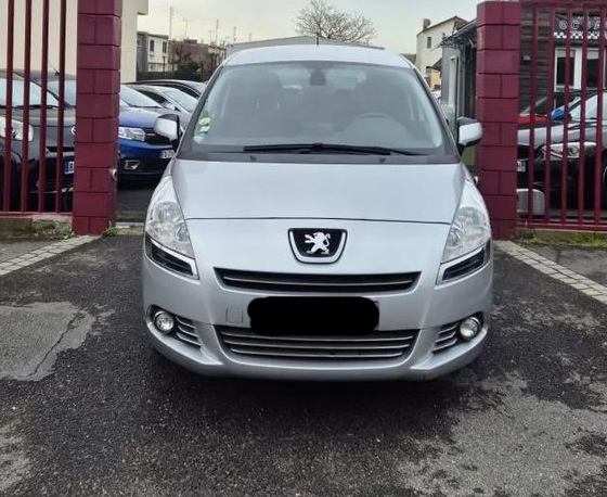 Peugeot 5008 1.6 HDI 110 CH BUSINESS PACK 7PL