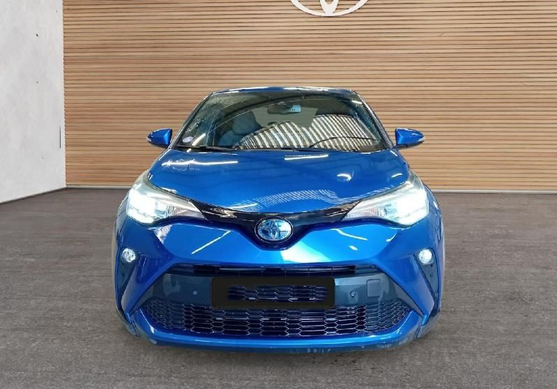 Toyota C-HR 122h Dynamic Business 2WD E-CVT + Programme Beyond Zero Academy MY22